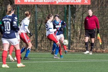 Bild 31 - wBJ HSV - F Holstein Kiel : Ergebnis: 0:6